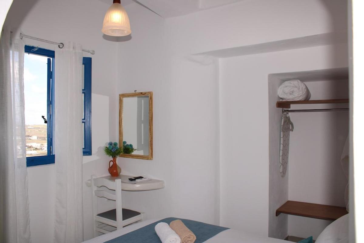Villa Solasta #2 With Jacuzzi In Santorini Akrotírion Kültér fotó